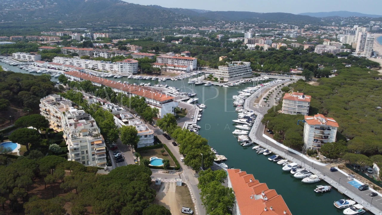 Exclusivo apartamento en el Puerto de Platja d’Aro