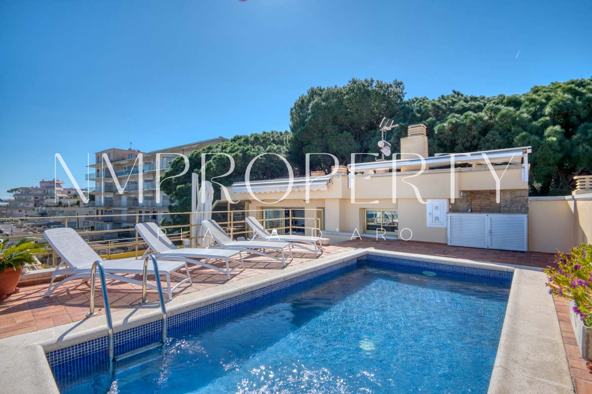 13-sagaro Ático duplex con piscina privada y vistas al mar en S’Agaró
