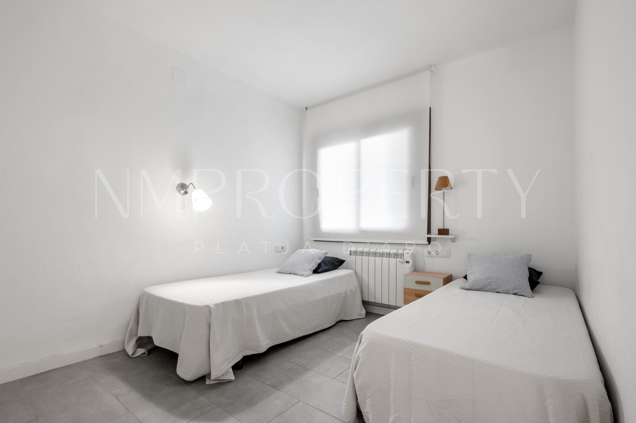143-20 Apartamento en primera linea de mar