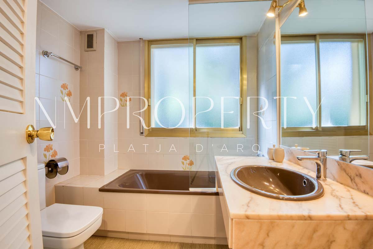 19-sagaro Ático duplex con piscina privada y vistas al mar en S’Agaró