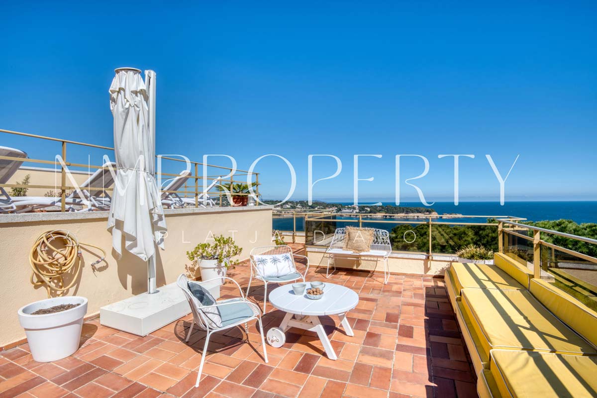 8-sagaro Ático duplex con piscina privada y vistas al mar en S’Agaró