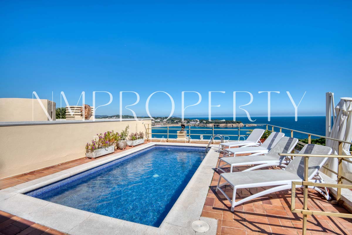 9-sagaro Ático duplex con piscina privada y vistas al mar en S’Agaró