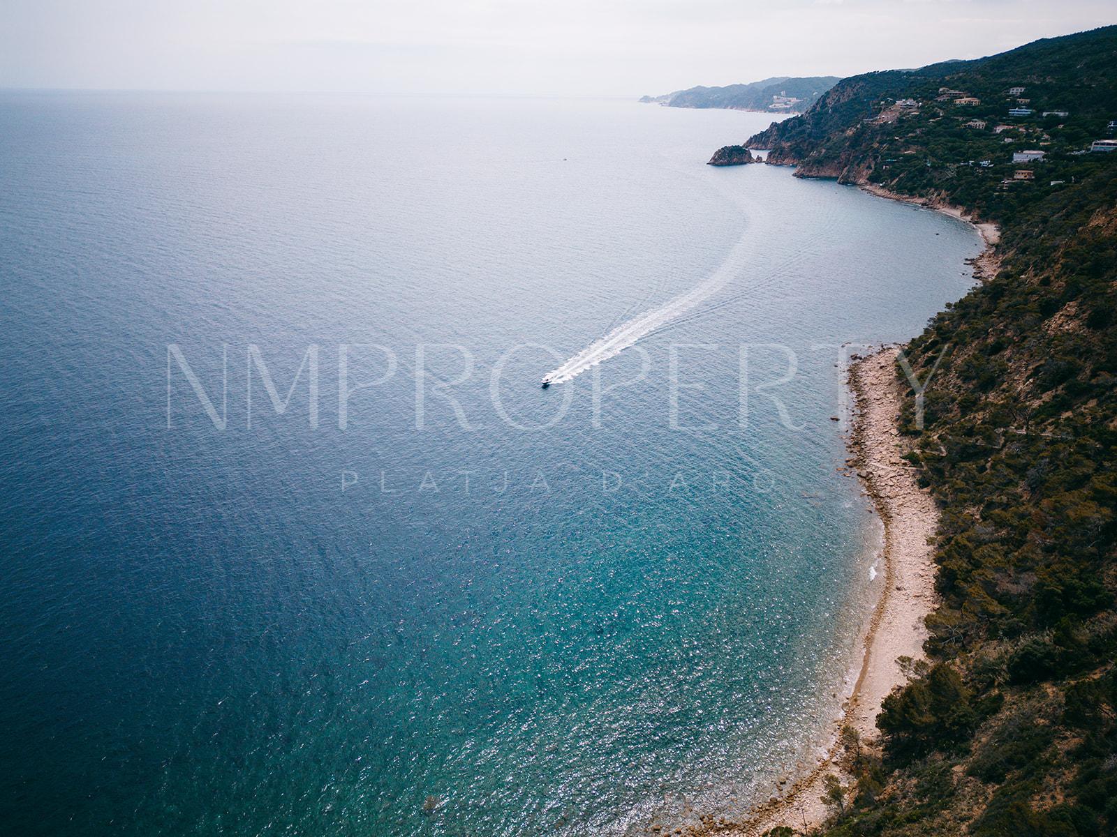 Exclusivo apartamento de lujo con vistas espectaculares al mar en la Costa Brava
