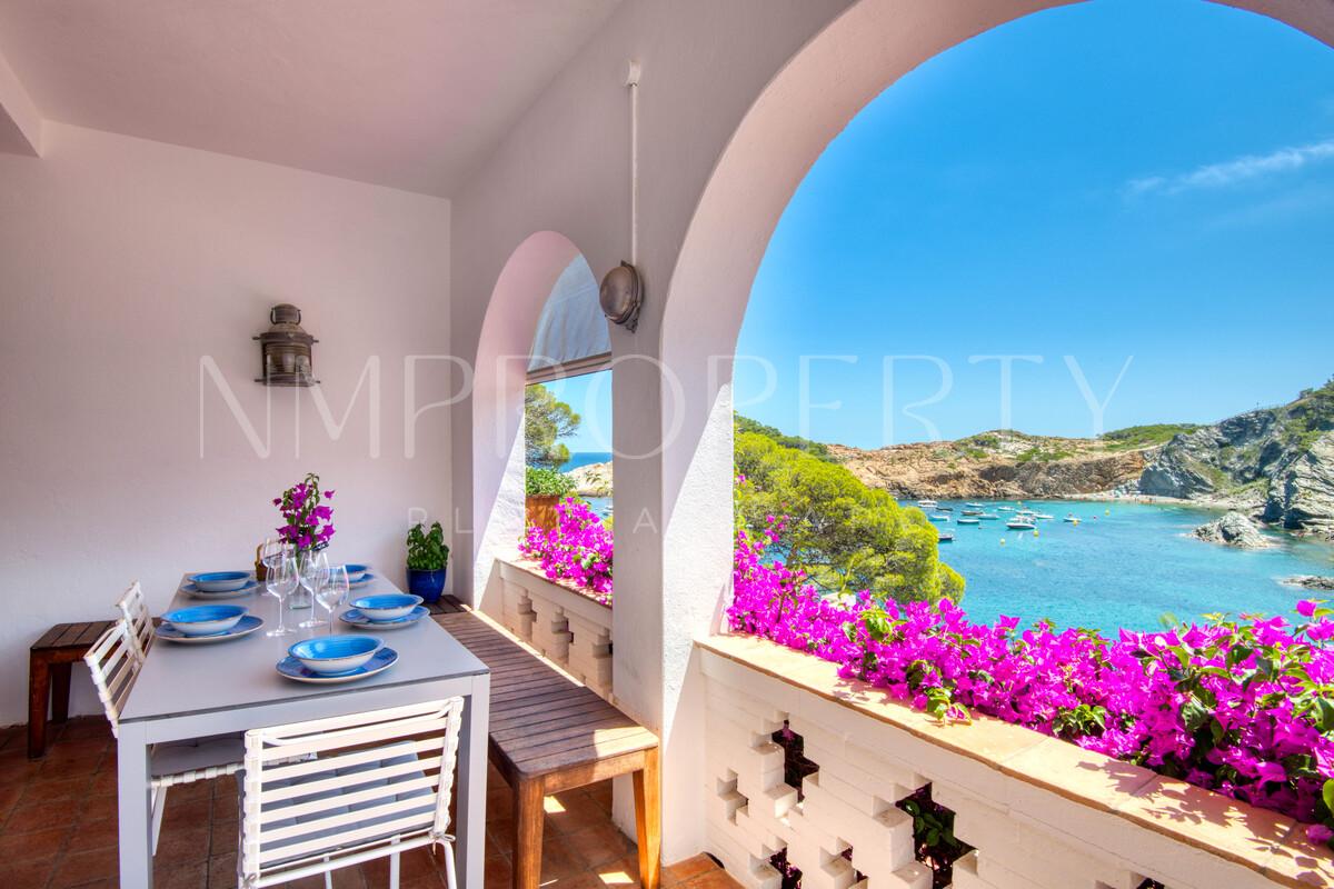 CASA EXCLUSIVA A PIE DE MAR EN SA TUNA, BEGUR | COSTA BRAVA