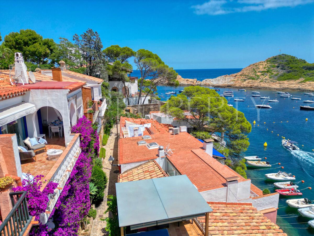 CASA EXCLUSIVA A PIE DE MAR EN SA TUNA, BEGUR | COSTA BRAVA
