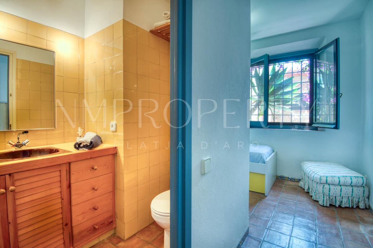 CASA EXCLUSIVA A PIE DE MAR EN SA TUNA, BEGUR | COSTA BRAVA